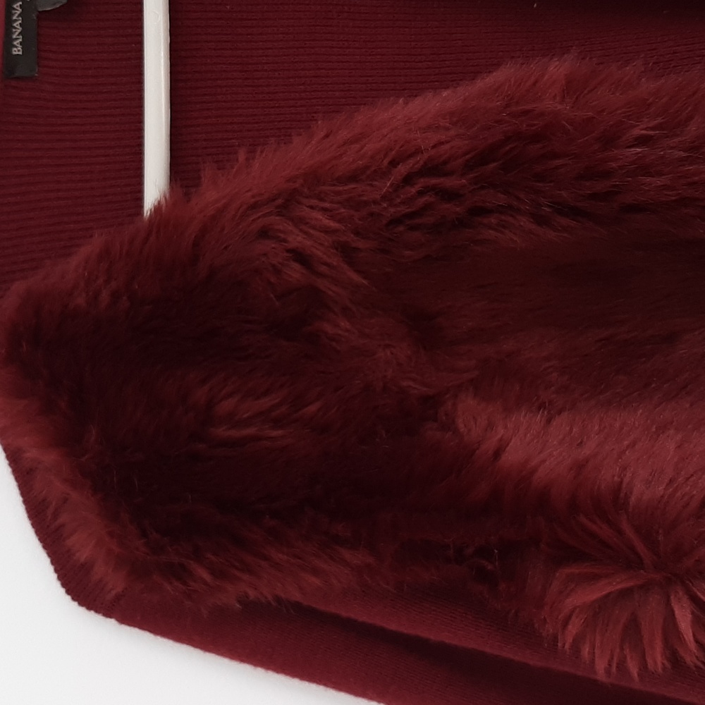 Wine color faux fur open front sweater - Picture 2 of 9